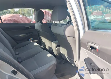 2010 Honda Civic Lx z USA, uszkodzony, nr VIN 2HGFA1F57AH329387